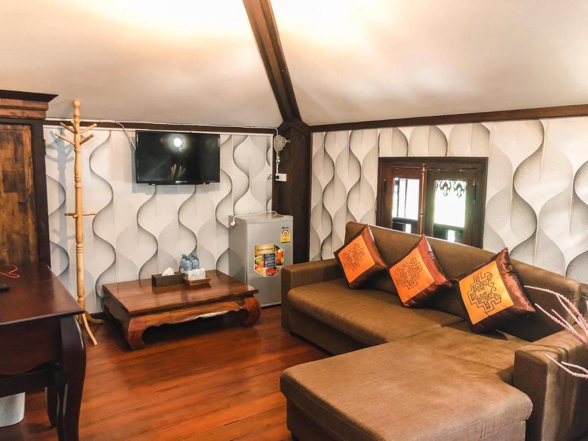 Ananta Hotel Luangprabang Εξωτερικό φωτογραφία